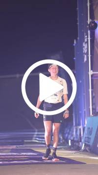 BIB:  <button type="button" onclick="openModal(27083218)" class="btn btn-primary btn-sm float-right" data-toggle="modal" data-target=".modal-high-quality">
                <i class="fa fa-download"></i> Download
                </button>